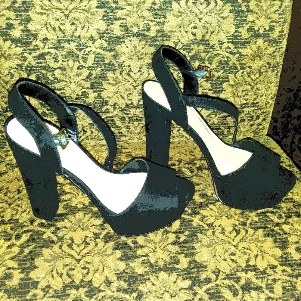 Black Block heel Sandal